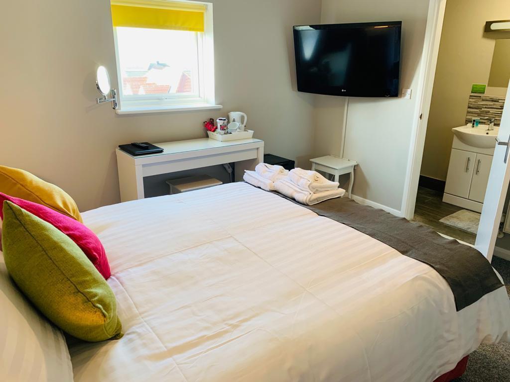 The Greenwich Rooms - Burger & Bird Bar & Restaurant Peacehaven Exteriör bild