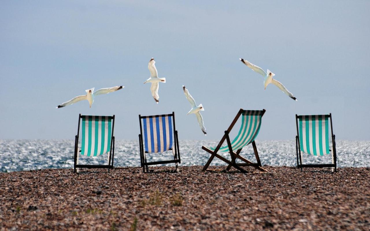 The Greenwich Rooms - Burger & Bird Bar & Restaurant Peacehaven Exteriör bild