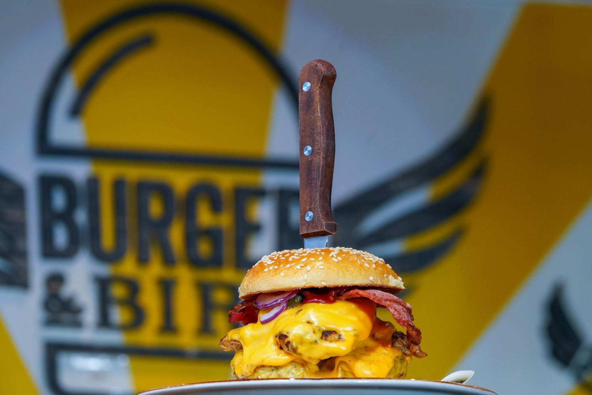 The Greenwich Rooms - Burger & Bird Bar & Restaurant Peacehaven Exteriör bild